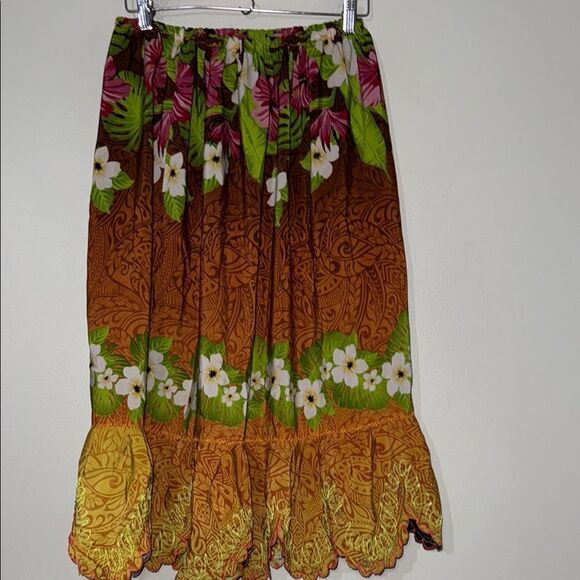 women’s pull on style Hawaiian skirt - Picture 1 of 11
